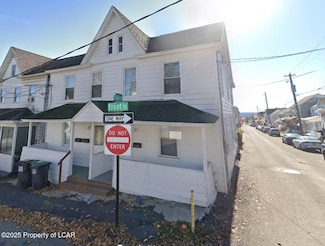 828 Front St, Freeland, PA 18224