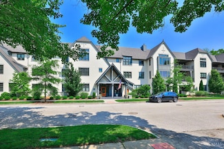 3818 Miami Rd, Cincinnati, OH 45227