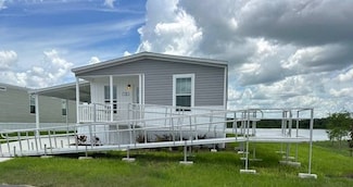 15 Live Bait Dr, Avon Park, FL 33825
