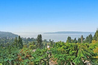 17025 12th Place SW, Normandy Park, WA 98166