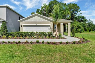 2888 House Finch Rd, Harmony, FL 34773