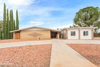 1817 Devonshire Dr, Sierra Vista, AZ 85635