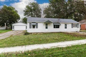 108 S Washington St, Hudson, IL 61748