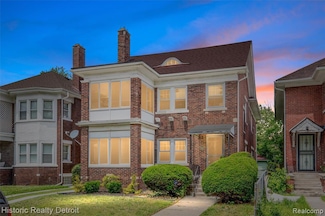 1536 Glynn Ct, Detroit, MI 48206