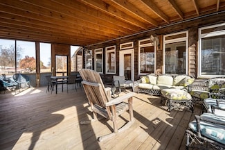 1155 Horseshoe Cir, Hughes, AR 72348