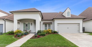 109 Drifting Sands Ln, Lafayette, LA 70503