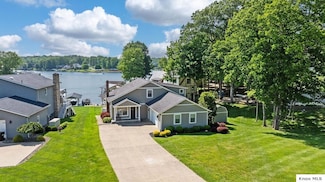 4053 Apple Valley Dr, Howard, OH 43028