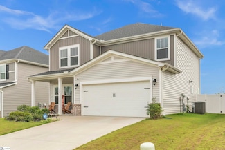 12 Shorncliffe Rd, Greenville, SC 29680