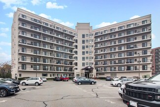 133 Commander Shea Blvd Unit 513, Quincy, MA 02171