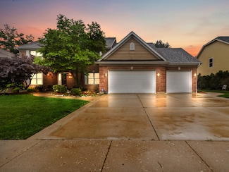 777 W Hill Rd, Palatine, IL 60067