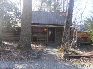 319 Brookside Camp Rd, Hendersonville, NC 28792