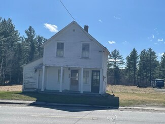 668 Main St, Moose River, ME 04945