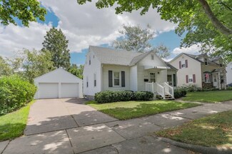 319 N 8th Ave, Wausau, WI 54401