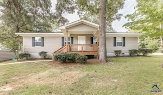 223 Choctaw St, Warner Robins, GA 31088