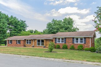 444 Rembrandt Dr, Old Hickory, TN 37138