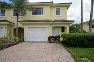 792 Imperial Lake Rd, West Palm Beach, FL 33413