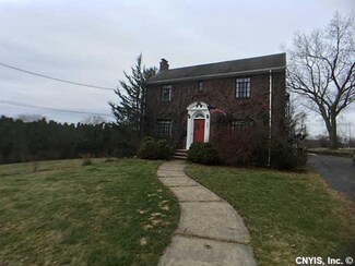 304 Demong Dr, Syracuse, NY 13214