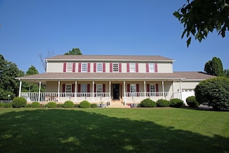 360 Dallas Dr, Waverly, OH 45690