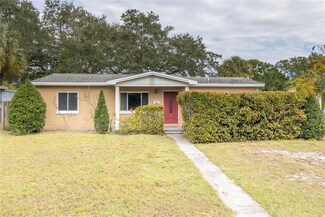 935 40th Ave NE, Saint Petersburg, FL 33703