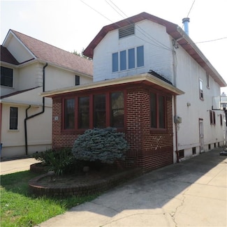 1870 E 27th St, Brooklyn, NY 11229