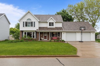 2305 W Twin Willows Dr, Appleton, WI 54914