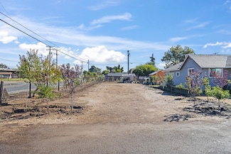 33196 Road 159, Ivanhoe, CA 93235