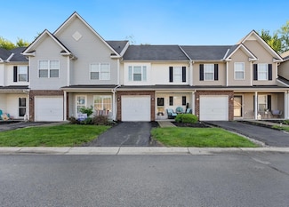 8438 Diversey Loop Unit 504, Blacklick, OH 43004