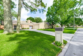 8327 Tiger Ln, Houston, TX 77040