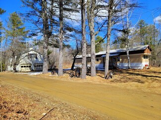10 Merchant Rd, Weld, ME 04285