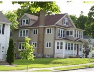 47 Hadwen Rd, Worcester, MA 01602