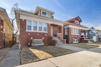 4821 W Crystal St, Chicago, IL 60651