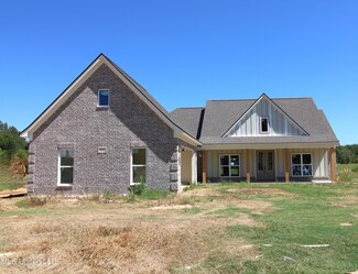 2554 Saint Elmo's Fire Dr, Hernando, MS 38632