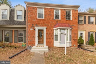3875 Bradwater St, Fairfax, VA 22031