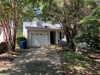 800 Windsong Dr, Northport, AL 35476