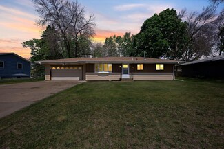 225 103rd Ave NW, Coon Rapids, MN 55448