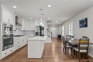 3391 Rock Creek Villa Dr, Quinton, VA 23141