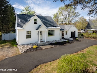 616 Pinewoods Ave, Troy, NY 12180