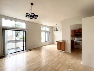 10 Brownfield Ln, Pomona, CA 91766