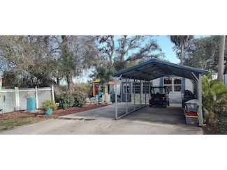 17200 Pioneer St, North Fort Myers, FL 33917