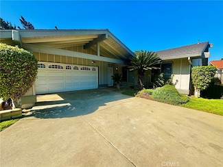 1925 Walnut Leaf Dr, Walnut, CA 91789
