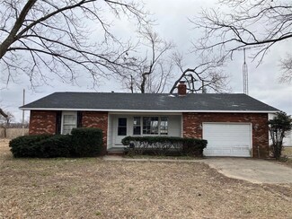 438 State Highway 77, Charleston, MO 63834
