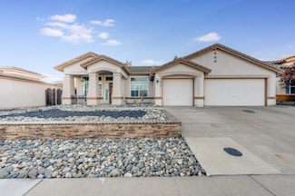 8478 Alameda Park Dr, Elk Grove, CA 95624