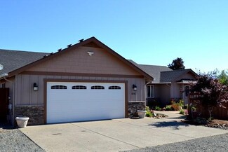 3930 Redwood Ave, Grants Pass, OR 97527