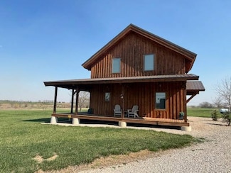 323 Dobbin Rd, Gridley, KS 66852