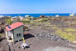 88-1563 Eiwa Ave, Captain Cook, HI 96704