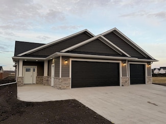 3165 66th Ave S, Fargo, ND 58104