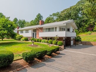 89 Johnson Rd, Winchester, MA 01890