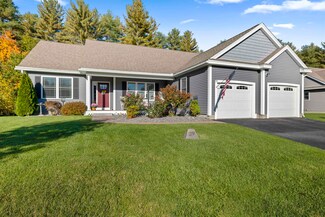 29 Pilgrim Cir, Nashua, NH 03063