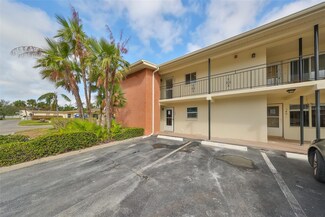 4540 Overlook Dr NE Unit 245, Saint Petersburg, FL 33703