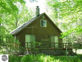 2274 Schultz Dr, Standish, MI 48658
